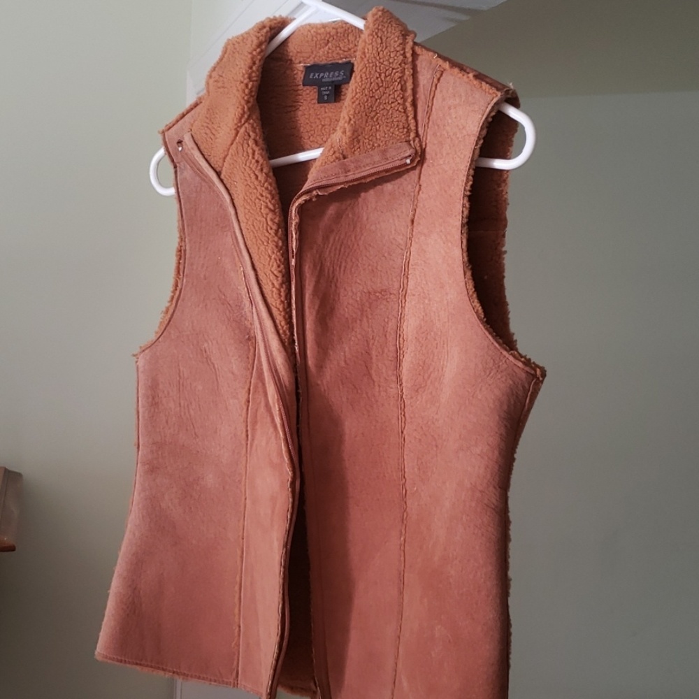 Suede vest
